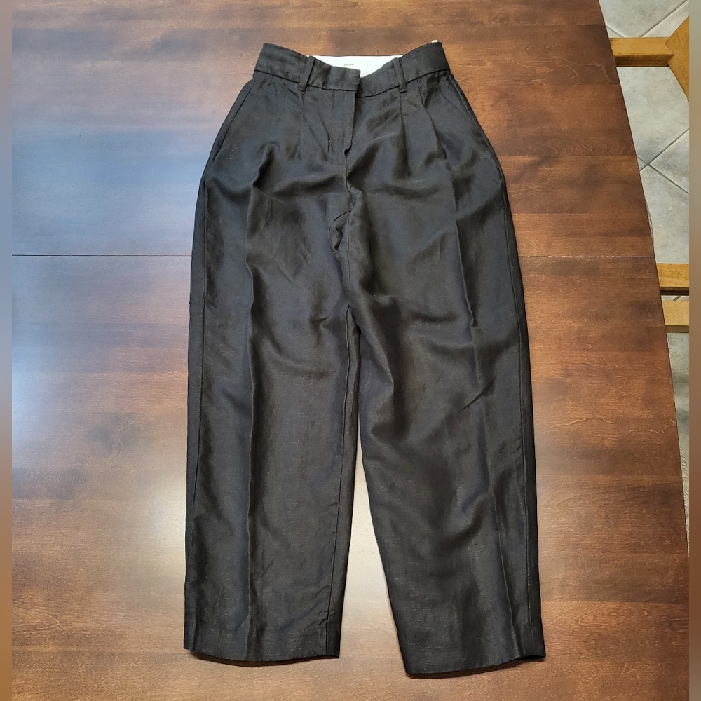 Aritzia Wilfred Black Carrot Linen Trousers